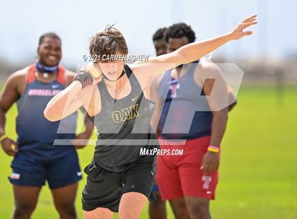 Thumbnail 1 in Bridgeland High School Invitational photogallery.