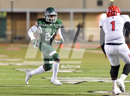 Thumbnail 3 in Alief Taylor @ Strake Jesuit photogallery.