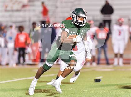 Thumbnail 3 in Alief Taylor @ Strake Jesuit photogallery.