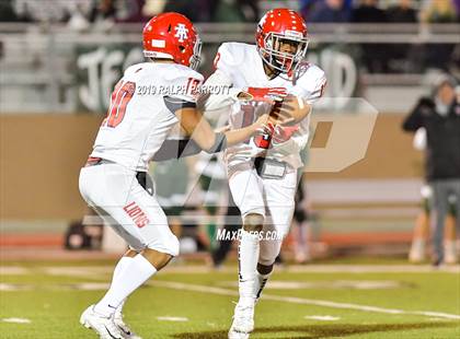 Thumbnail 3 in Alief Taylor @ Strake Jesuit photogallery.