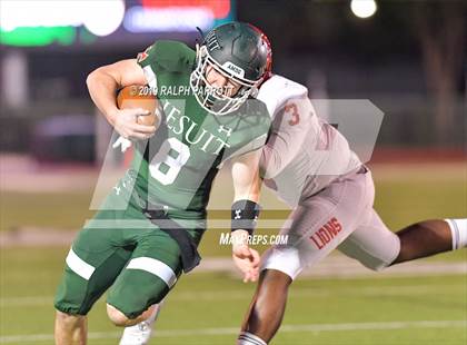 Thumbnail 2 in Alief Taylor @ Strake Jesuit photogallery.