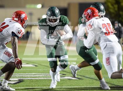 Thumbnail 3 in Alief Taylor @ Strake Jesuit photogallery.