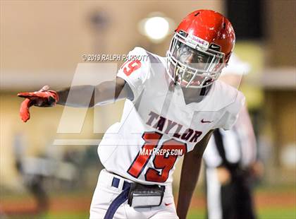 Thumbnail 3 in Alief Taylor @ Strake Jesuit photogallery.