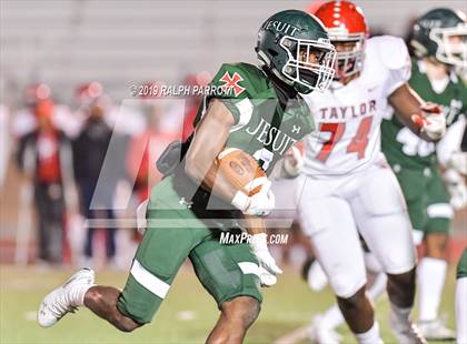 Thumbnail 2 in Alief Taylor @ Strake Jesuit photogallery.