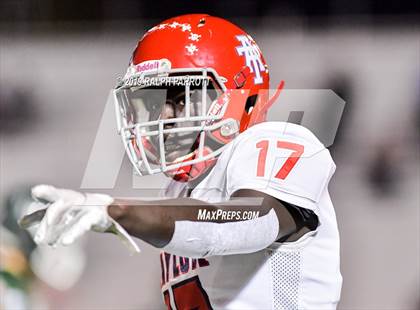 Thumbnail 3 in Alief Taylor @ Strake Jesuit photogallery.