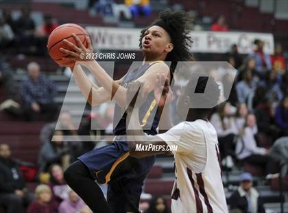 Thumbnail 1 in O'Fallon @ Belleville West photogallery.
