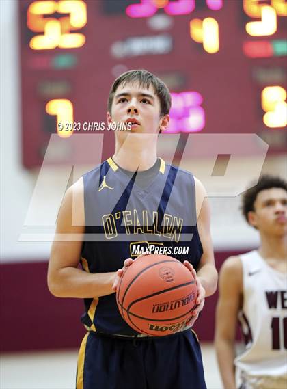 Thumbnail 3 in O'Fallon @ Belleville West photogallery.