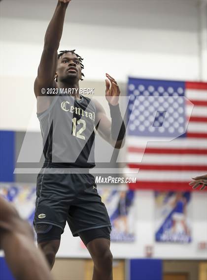 Thumbnail 3 in Central vs Cardinal Ritter (Bill Rowe's Queen City Classic) photogallery.