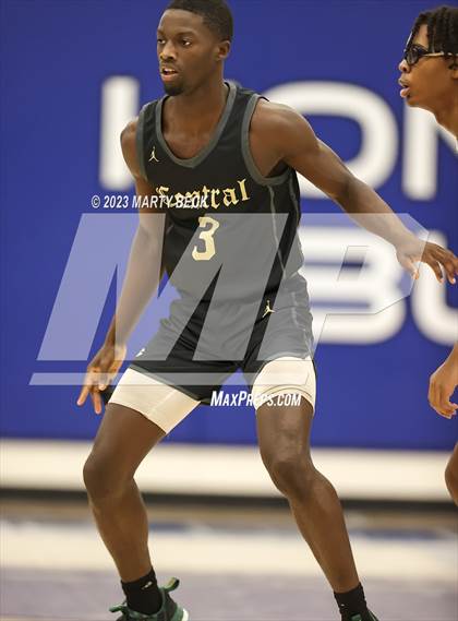 Thumbnail 3 in Central vs Cardinal Ritter (Bill Rowe's Queen City Classic) photogallery.
