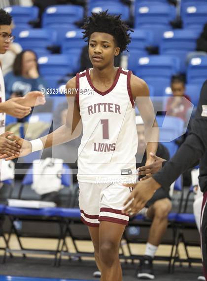 Thumbnail 3 in Central vs Cardinal Ritter (Bill Rowe's Queen City Classic) photogallery.