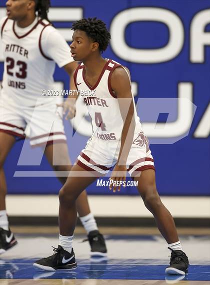 Thumbnail 1 in Central vs Cardinal Ritter (Bill Rowe's Queen City Classic) photogallery.