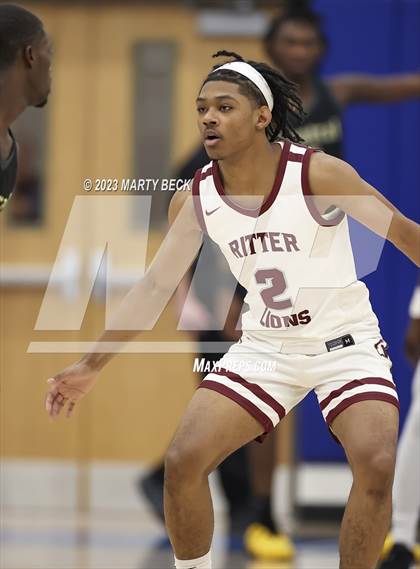 Thumbnail 1 in Central vs Cardinal Ritter (Bill Rowe's Queen City Classic) photogallery.