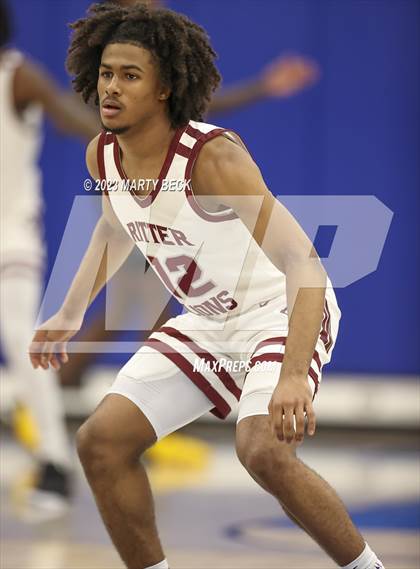 Thumbnail 3 in Central vs Cardinal Ritter (Bill Rowe's Queen City Classic) photogallery.