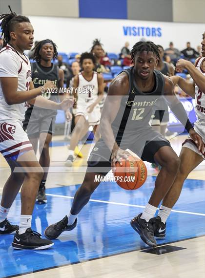 Thumbnail 3 in Central vs Cardinal Ritter (Bill Rowe's Queen City Classic) photogallery.