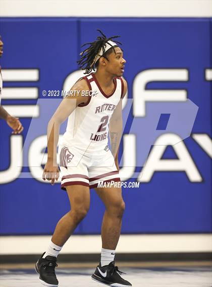 Thumbnail 1 in Central vs Cardinal Ritter (Bill Rowe's Queen City Classic) photogallery.