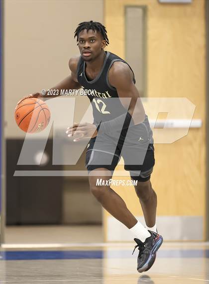 Thumbnail 1 in Central vs Cardinal Ritter (Bill Rowe's Queen City Classic) photogallery.