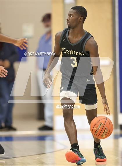 Thumbnail 1 in Central vs Cardinal Ritter (Bill Rowe's Queen City Classic) photogallery.
