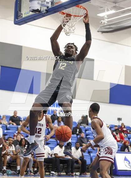 Thumbnail 3 in Central vs Cardinal Ritter (Bill Rowe's Queen City Classic) photogallery.