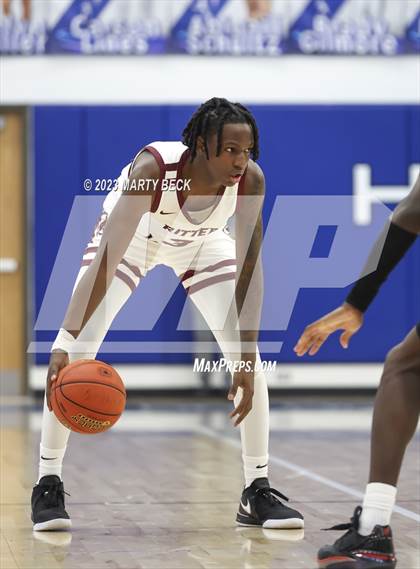 Thumbnail 3 in Central vs Cardinal Ritter (Bill Rowe's Queen City Classic) photogallery.