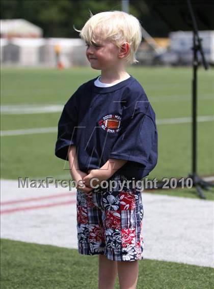 Thumbnail 1 in 28th Annual Eddie Meath All-Star Game (Section 5 NY) photogallery.