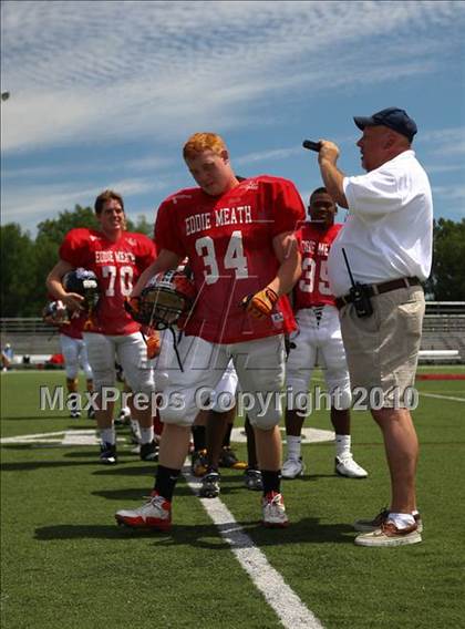 Thumbnail 2 in 28th Annual Eddie Meath All-Star Game (Section 5 NY) photogallery.