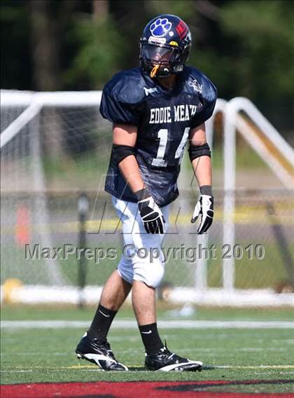 Thumbnail 3 in 28th Annual Eddie Meath All-Star Game (Section 5 NY) photogallery.