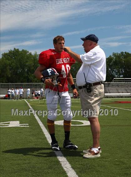Thumbnail 1 in 28th Annual Eddie Meath All-Star Game (Section 5 NY) photogallery.