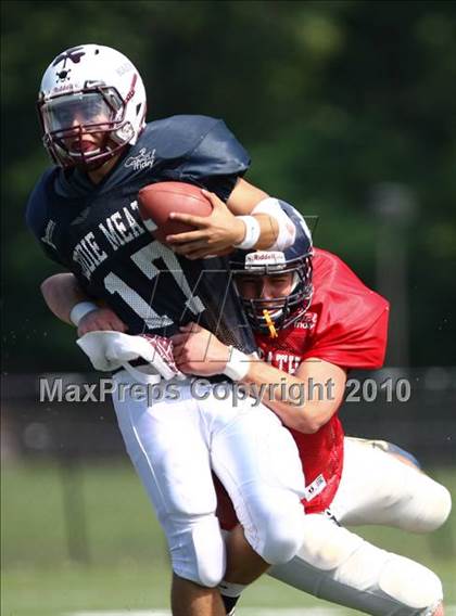 Thumbnail 3 in 28th Annual Eddie Meath All-Star Game (Section 5 NY) photogallery.
