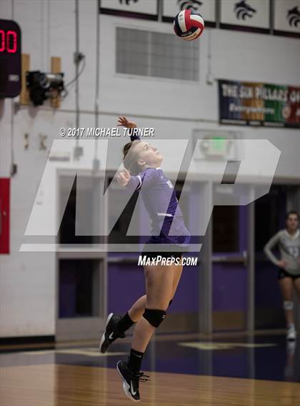 Thumbnail 3 in El Dorado @ Shasta (CIF State D3 First Round) photogallery.