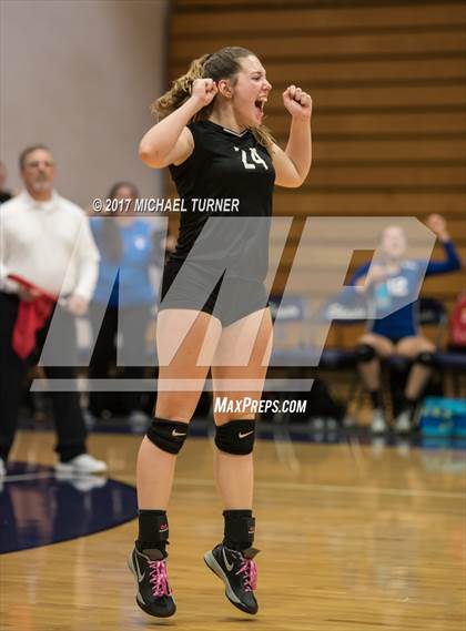 Thumbnail 2 in El Dorado @ Shasta (CIF State D3 First Round) photogallery.