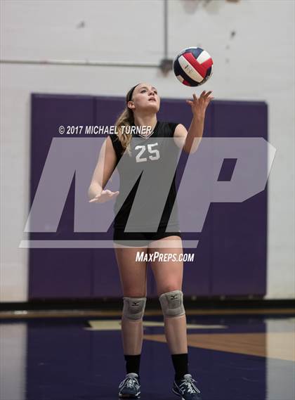 Thumbnail 1 in El Dorado @ Shasta (CIF State D3 First Round) photogallery.