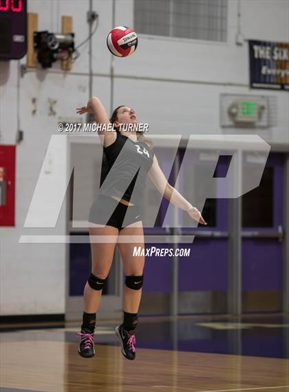 Thumbnail 2 in El Dorado @ Shasta (CIF State D3 First Round) photogallery.