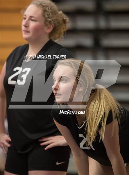 Thumbnail 1 in El Dorado @ Shasta (CIF State D3 First Round) photogallery.