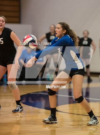 Thumbnail 3 in El Dorado @ Shasta (CIF State D3 First Round) photogallery.