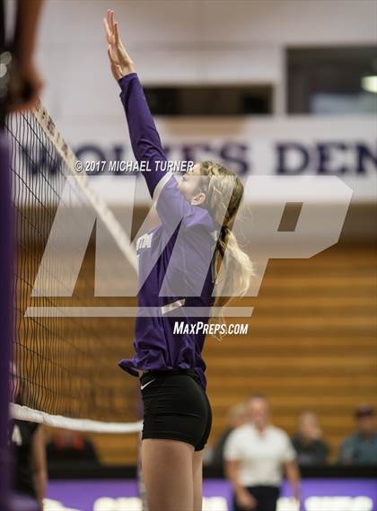Thumbnail 3 in El Dorado @ Shasta (CIF State D3 First Round) photogallery.