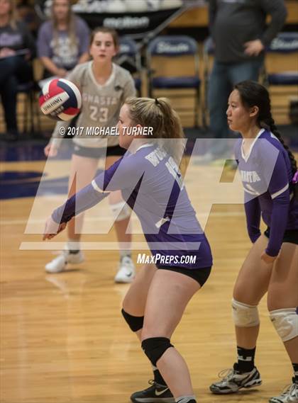 Thumbnail 2 in El Dorado @ Shasta (CIF State D3 First Round) photogallery.