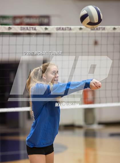 Thumbnail 3 in El Dorado @ Shasta (CIF State D3 First Round) photogallery.