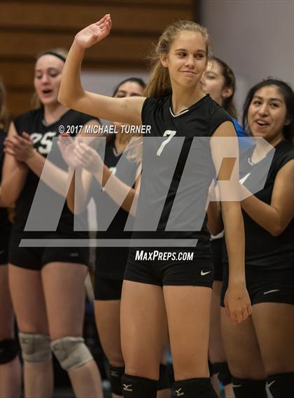 Thumbnail 2 in El Dorado @ Shasta (CIF State D3 First Round) photogallery.