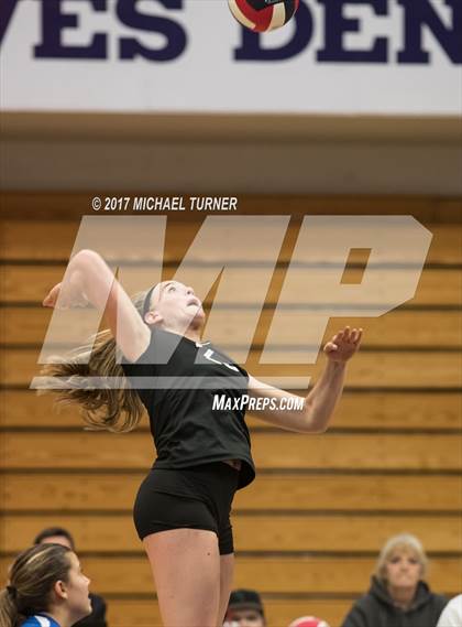 Thumbnail 3 in El Dorado @ Shasta (CIF State D3 First Round) photogallery.