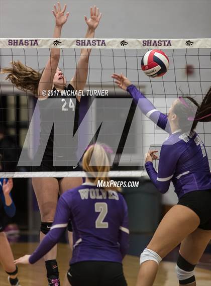 Thumbnail 2 in El Dorado @ Shasta (CIF State D3 First Round) photogallery.