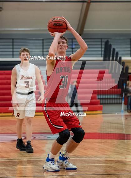 Thumbnail 3 in Rainier vs. Orting (South Sound Classic) photogallery.