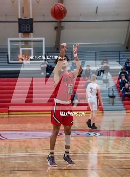 Thumbnail 2 in Rainier vs. Orting (South Sound Classic) photogallery.