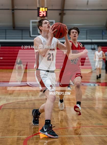 Thumbnail 1 in Rainier vs. Orting (South Sound Classic) photogallery.