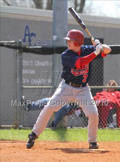 Thumbnail 2 in Halls vs Carter (Anderson County) photogallery.