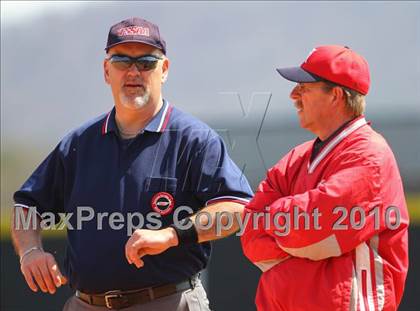 Thumbnail 3 in Halls vs Carter (Anderson County) photogallery.