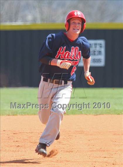 Thumbnail 1 in Halls vs Carter (Anderson County) photogallery.
