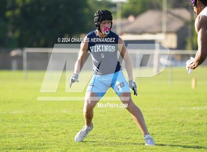 Thumbnail 2 in Bryan vs Elgin (Texas 7 on 7 State Qualifier) photogallery.