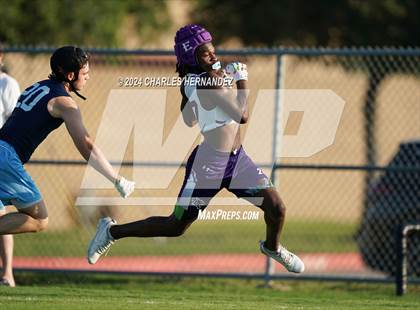 Thumbnail 3 in Bryan vs Elgin (Texas 7 on 7 State Qualifier) photogallery.