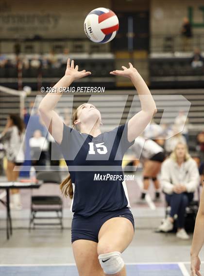 Thumbnail 1 in Green Canyon vs. Snow Canyon (UHSAA 4A First Round Playoff) photogallery.