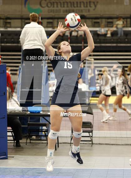 Thumbnail 2 in Green Canyon vs. Snow Canyon (UHSAA 4A First Round Playoff) photogallery.